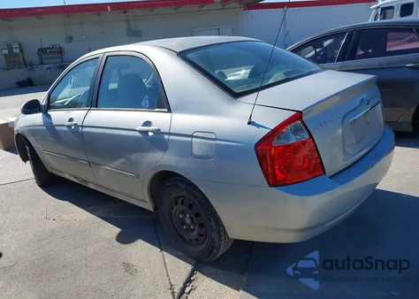 2005 Kia Spectra Ex/Lx/Sx z USA, uszkodzony, nr VIN KNAFE121655093380